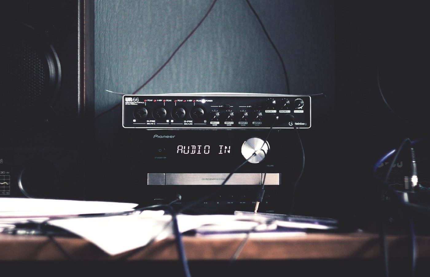 Guide de câblage d&rsquo;une chaîne hi‑fi pour meilleure qualité