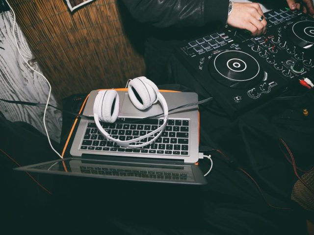 Guide pour choisir un ampli casque selon casque et usage