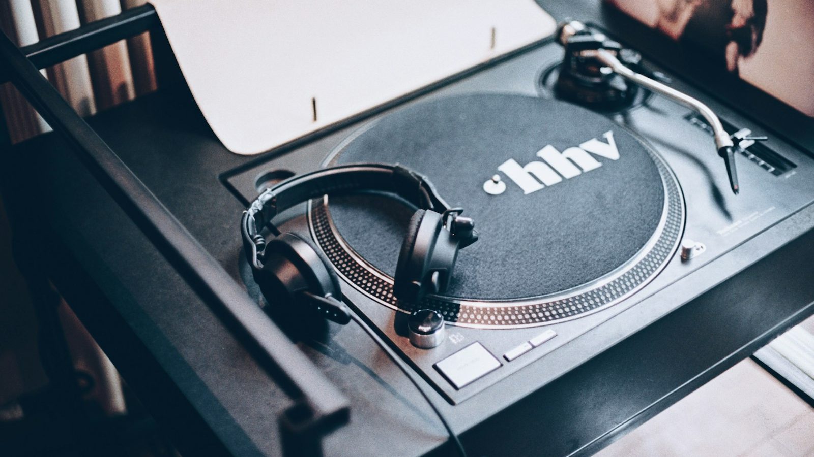 Pourquoi investir dans une carte son pour home studio en 2026 ?