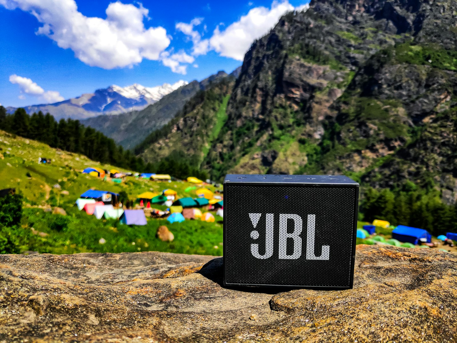 Ne ratez pas cette offre sur la JBL Bar 1000MK2, le son haut de gamme à prix réduit