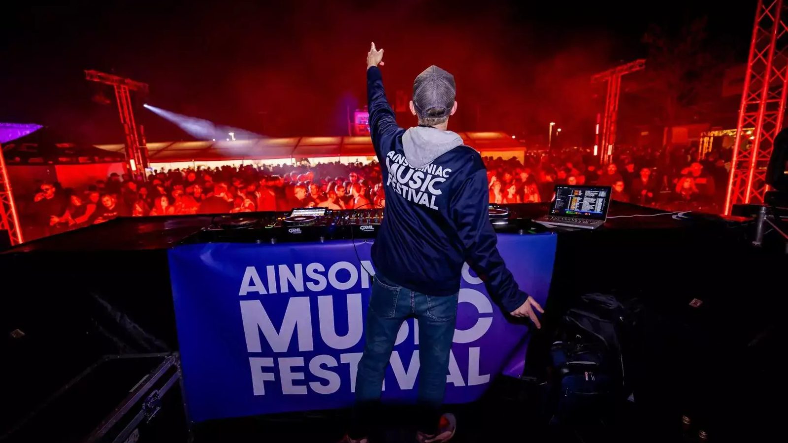 DJ à Bourg-en-Bresse : Chris Aeson, 25 ans de soirées festives