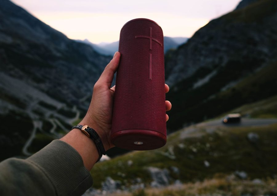 Quelle enceinte portable choisir pour vos voyages ?